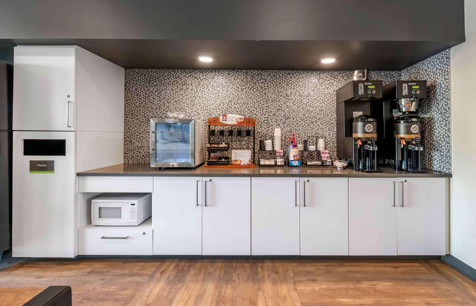 Extended Stay America Premier Suites - Providence - East Providence Esterno foto