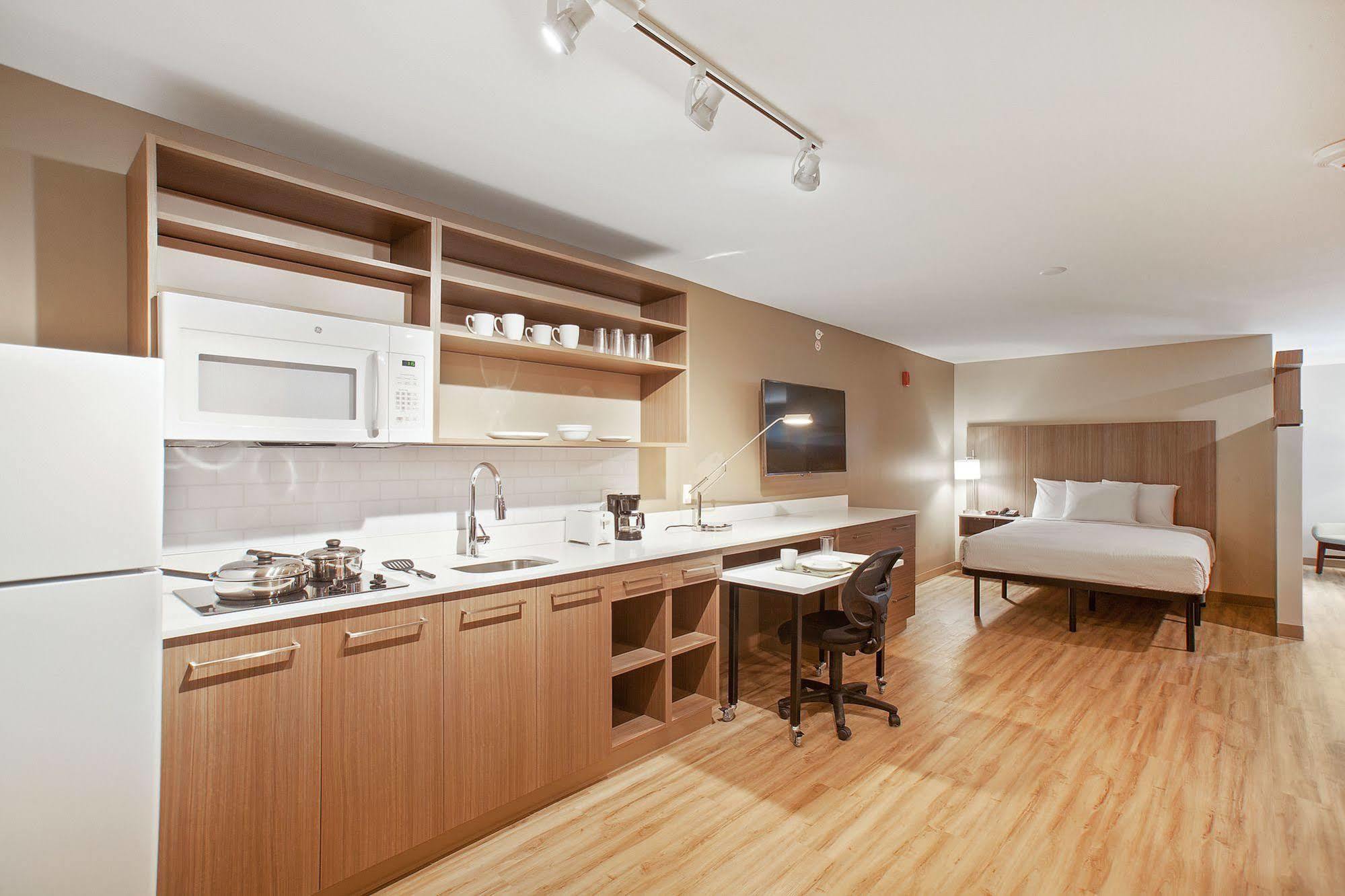 Extended Stay America Premier Suites - Providence - East Providence Esterno foto